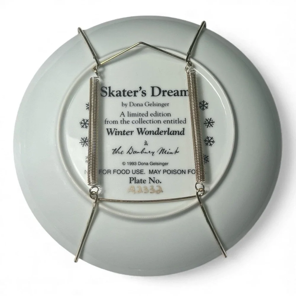 Dona Gelsinger Winter Wonderland Limited Ed Collection Set of 5  Plates 8